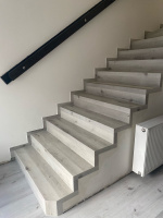 BUKOMA schody z vinylu zákazníka - Brno